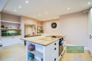 Photo 19- click for photo gallery